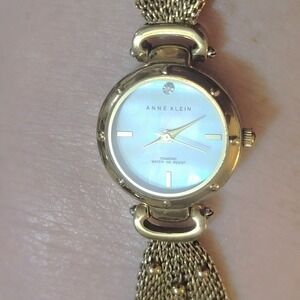 Anne Klein Fiery Mother of Pearl Diamond Watch Gold Mesh Chain Bracelet LUXURY